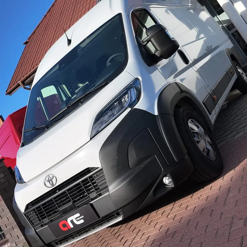 Toyota ProAce Max 2026 – Komfort i brzmienie klasy wyższej